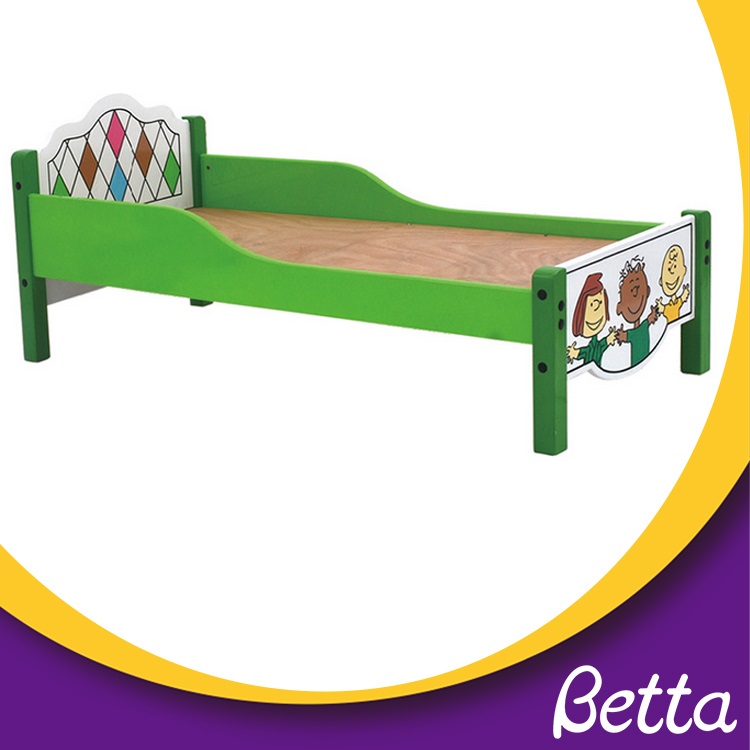 Bettaplay kindergarten bedroom furniture kids single bed children's bed.jpg Bettaplay أثاث غرف نوم رياض الأطفال سرير مفرد للأطفال bed.jpg