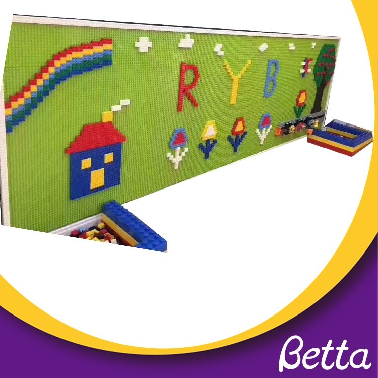 Bettaplay Education Display Toy Building Block Baseplate.jpg لعبة عرض التعليم من بيتابلاي، مكعبات البناء Baseplate.jpg