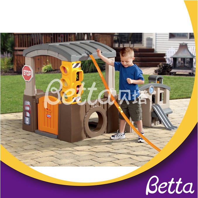 Multi-purpose durable inside playhouse.jpg متعددة الأغراض متينة داخل playhouse.jpg