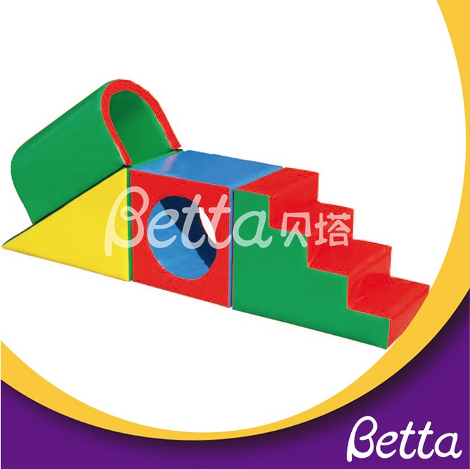 Bettaplay equipo de jard&iacute;n de infantes seguridad interior soft play.jpg