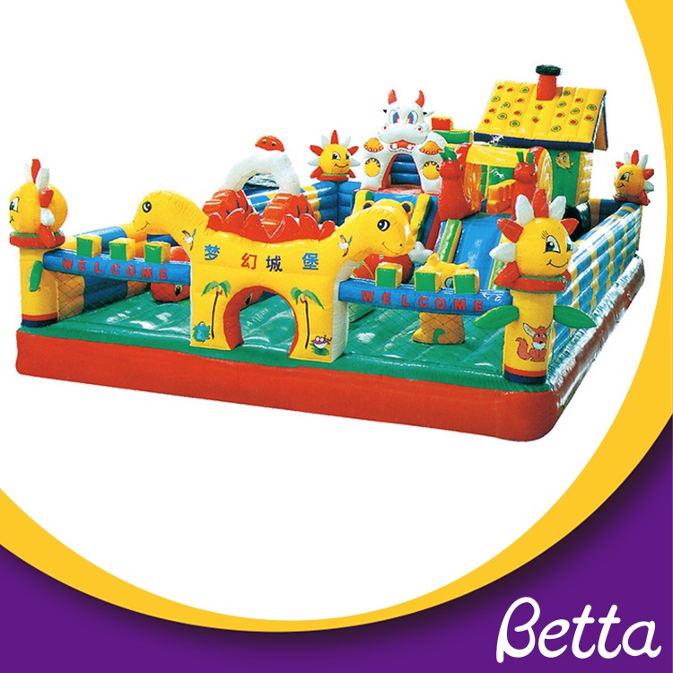 Bettaplay air children inflatable jumping bouncer castle.jpg Bettaplay الهواء الأطفال نفخ القفز الحارس القلعة.jpg