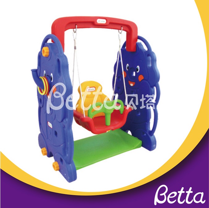 Bettaplay روضة أطفال داخلية تلعب أرجوحة بلاستيكية.jpg