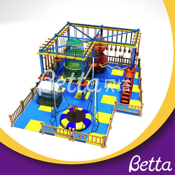Bettaplay Kindergarten children play equipment rope course with trampoline.jpg أطفال روضة Bettaplay يلعبون دورة حبل المعدات باستخدام الترامبولين.jpg