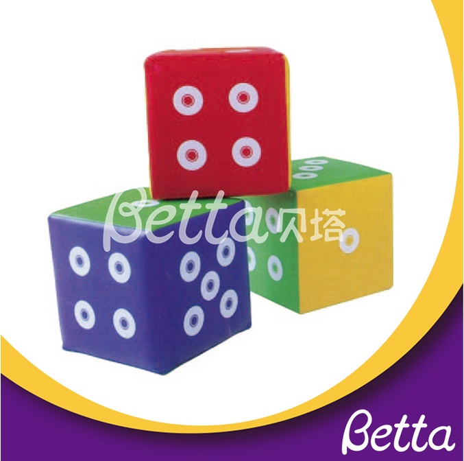 Bettaplay مصنع البيع المباشر ملون طفل مضحك soft play.jpg