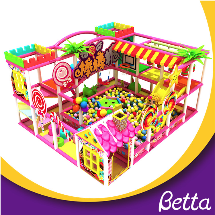 небольшая крытая игровая площадка7