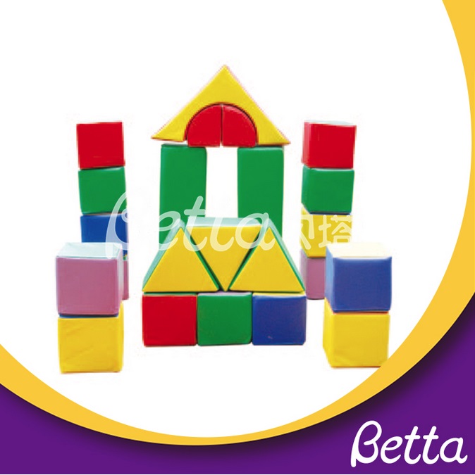 Bettaplay بالجملة ضمان الجودة بمختلف الألوان soft play party.jpg