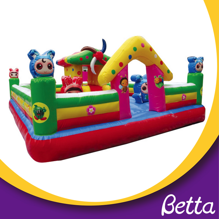 Bettaplay Lovely attractive free design jumping inflatable bounce.jpg Bettaplay Прекрасная привлекательная надувная надувная прыжковая площадка свободного дизайна.jpg