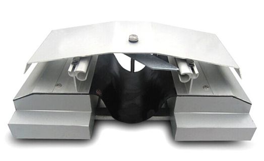 屋顶变形缝怎么设置