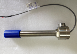 vlekvrye staal plug-in onderwater ultrasoniese transducer vir ultrasoniese vloeimeter