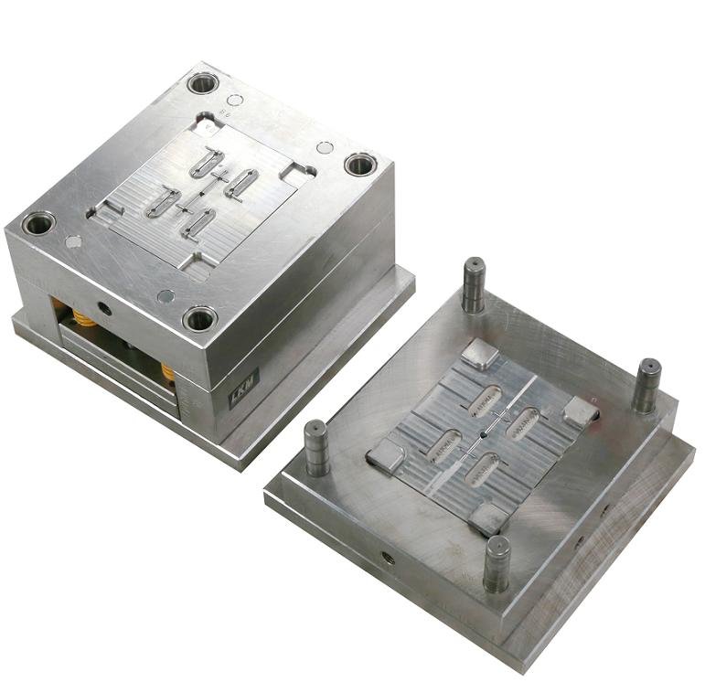 嵌件塑胶模具